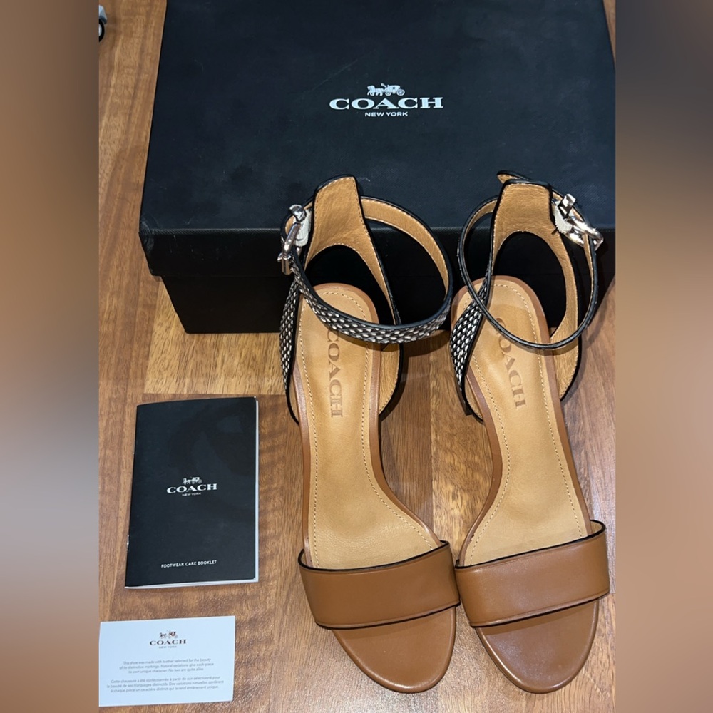 COACH Paige Mat Calf / Land Snake Heel leather shoes-size 8